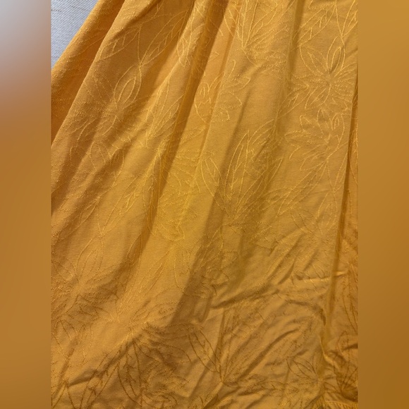 Lovestitch  Yellow Crochet Halter Women's Top - Picture 7 of 11